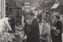 The-Spinning-Wheel-High-Street-1967-John-Gay-Burgh-House-collection